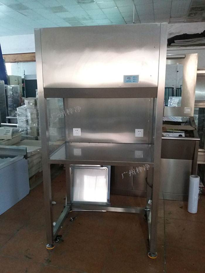 304不銹鋼垂直流超凈工作臺(tái) 304不銹鋼垂直流超凈工作臺(tái)