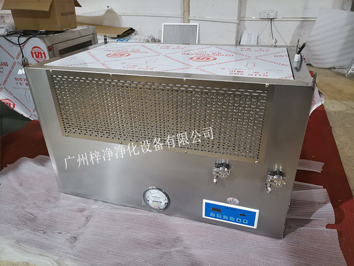 百級層流罩制作現(xiàn)場實拍圖 百級層流罩制作現(xiàn)場實拍圖