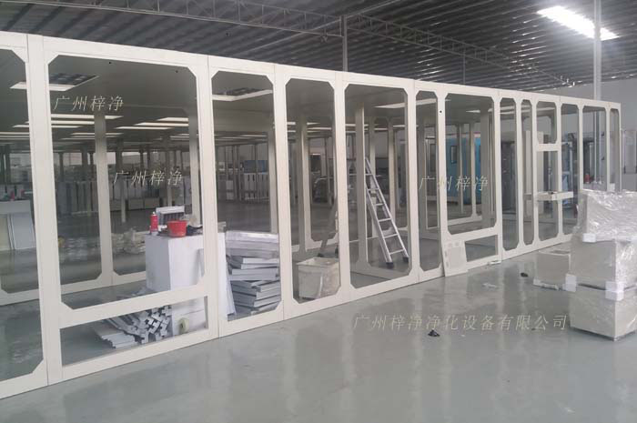 大型裝配式潔凈棚組裝現(xiàn)場實拍圖 大型裝配式潔凈棚組裝現(xiàn)場實拍圖